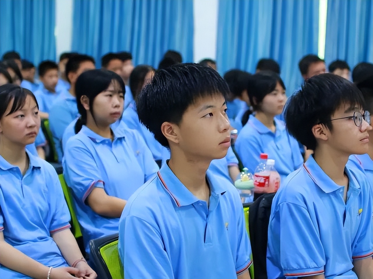 为什么it行业都要培训,为什么it行业最近难找工作