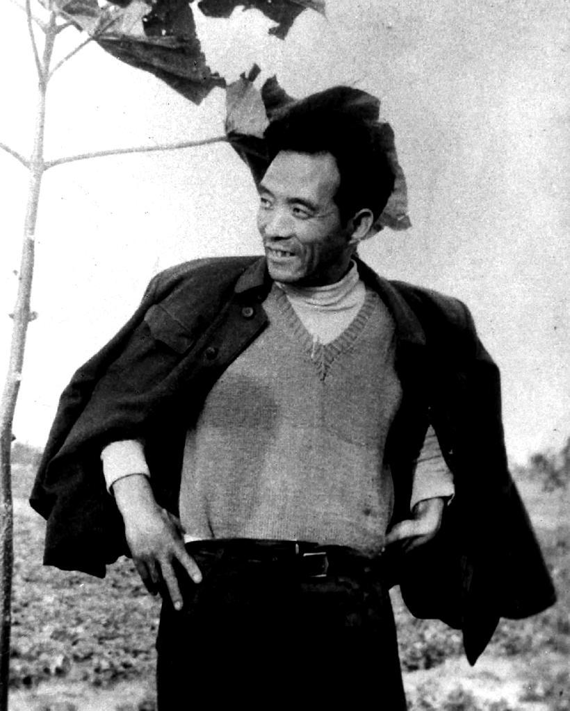 焦裕禄诞辰100周年|女儿焦守云忆父亲:他不是“苦行僧”式的人,有幽默感,情商很高,热爱文艺