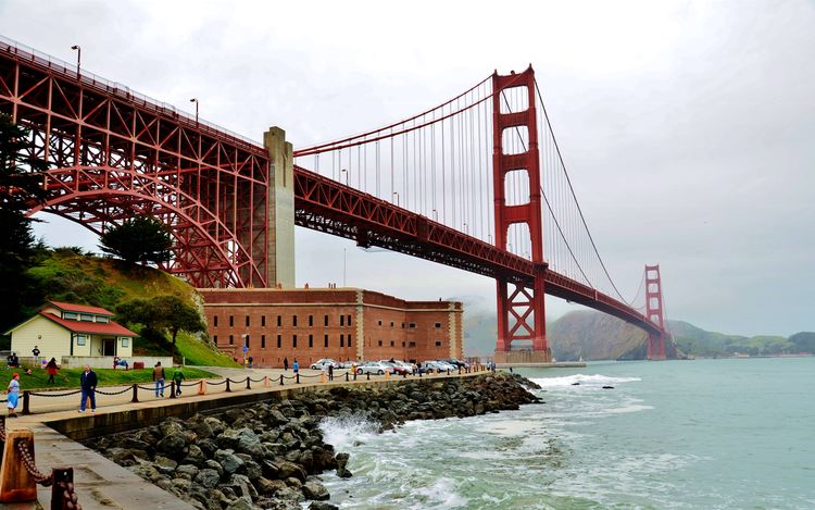 回味旧金山探访成功者的庄园,一种窗口令艾尔卡彭等囚犯备受折磨