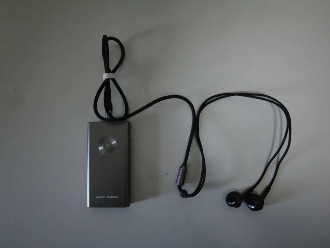 医院开展爱耳日义诊宣传活动,耳科义诊活动