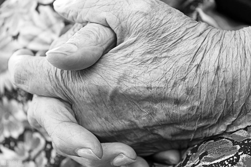 不看不知道，原来你患的是萎缩型外阴白斑