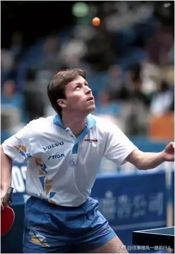 国乒最年轻世界冠军,国乒史上最年轻的世界冠军是谁