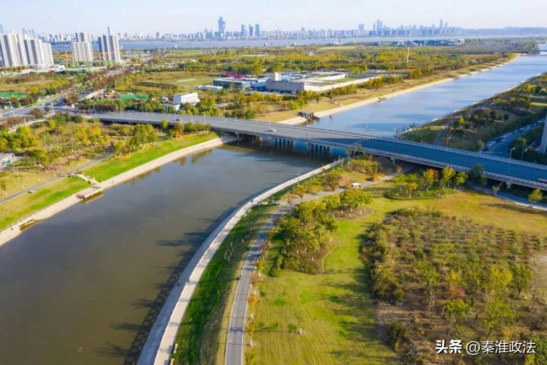 南京地铁一号线游玩攻略最新,南京地铁4号线沿途景点有哪些