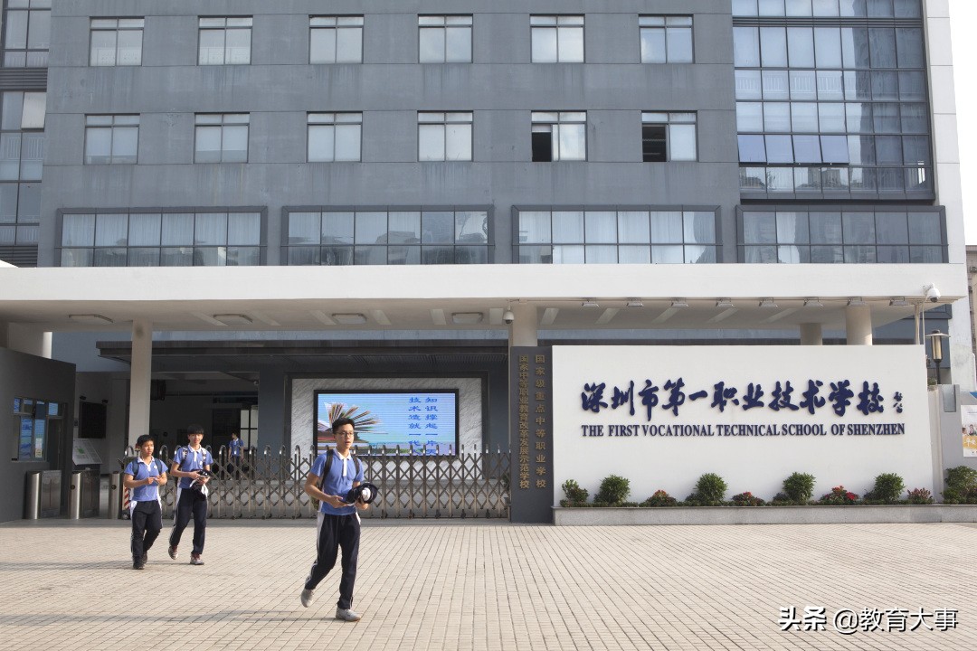 孩子读职校出来有什么出路,孩子读职高真的就看不到希望了吗