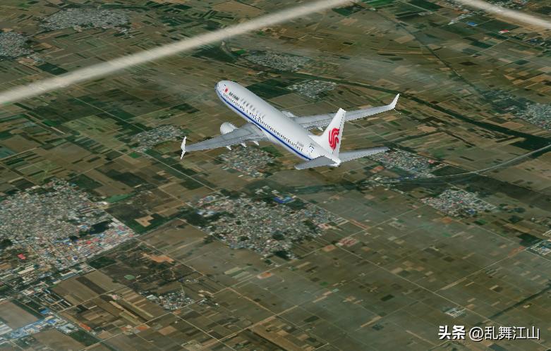 11月7日16点17分，一架从重庆飞往北京的飞机抵达河南新乡上空