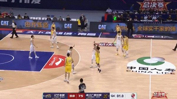 辽宁队惨败广厦队,辽宁队惨败浙江