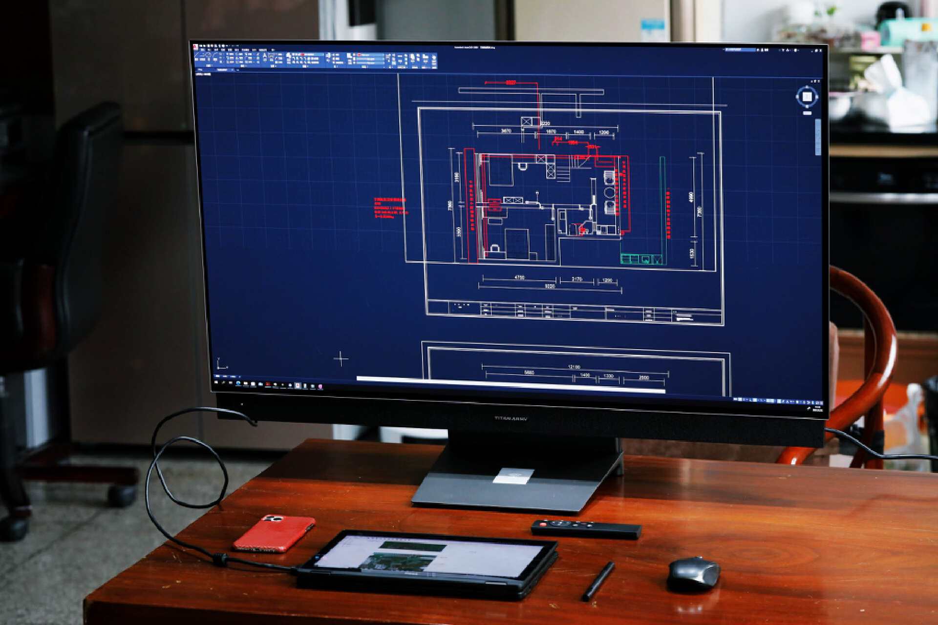 高端电脑显示器一体42.5寸,老板用27寸显示器