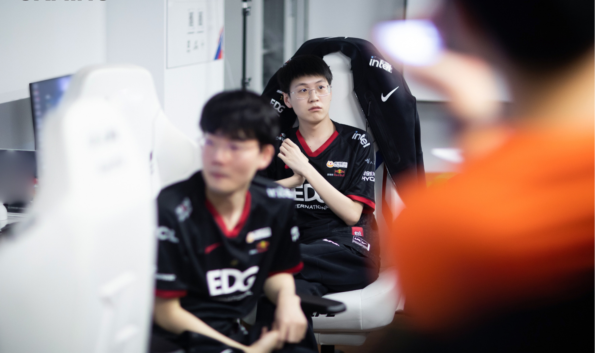 英雄联盟三大赛区lct,英雄联盟s10全球总决赛tes战队