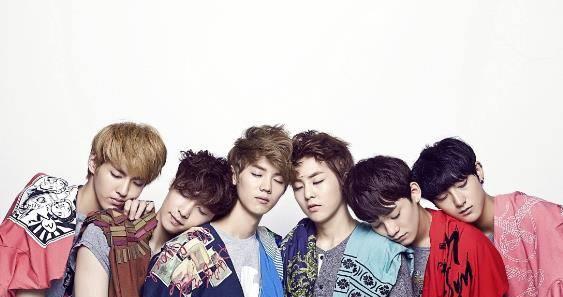 鹿晗被问唱情歌找关晓彤,鹿晗关晓彤到底多喜欢足球