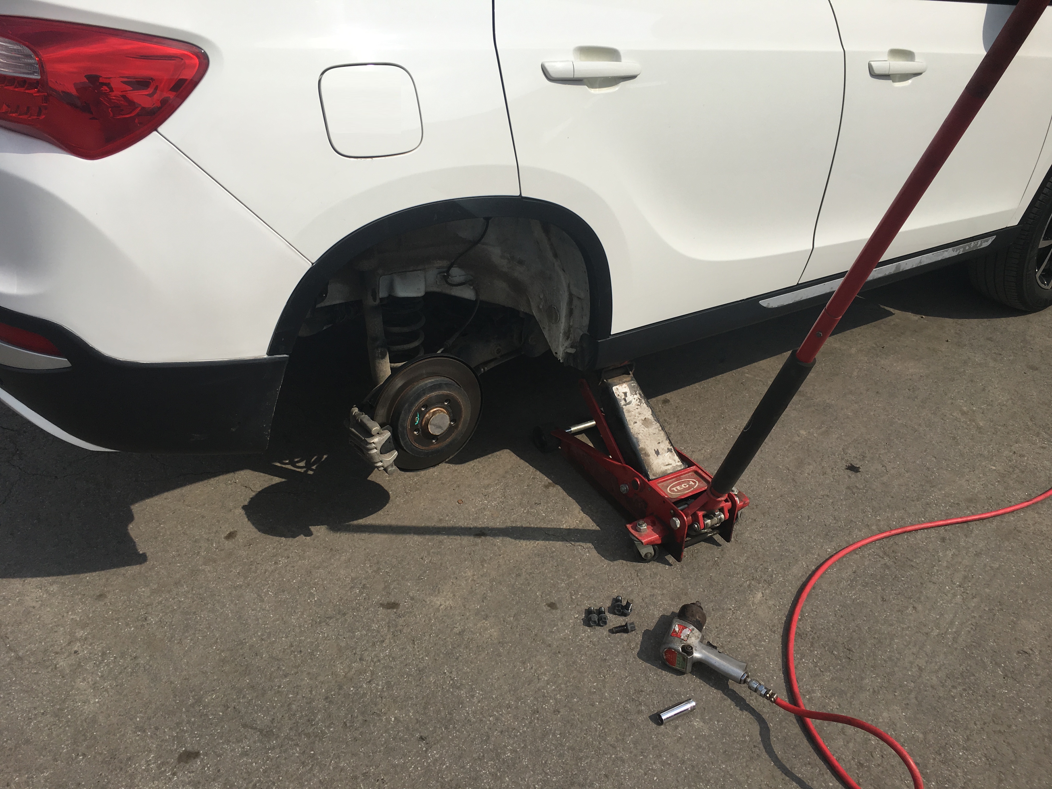 米其林轮胎是最好的轮胎吗,yokohama轮胎和米其林轮胎哪个好