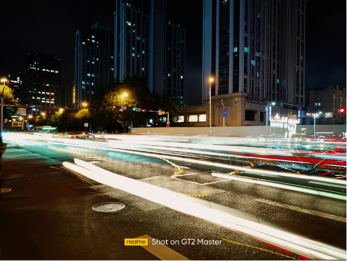 真我gt2大师探索版测评优缺点,真我gt2大师探索版评测科技美学