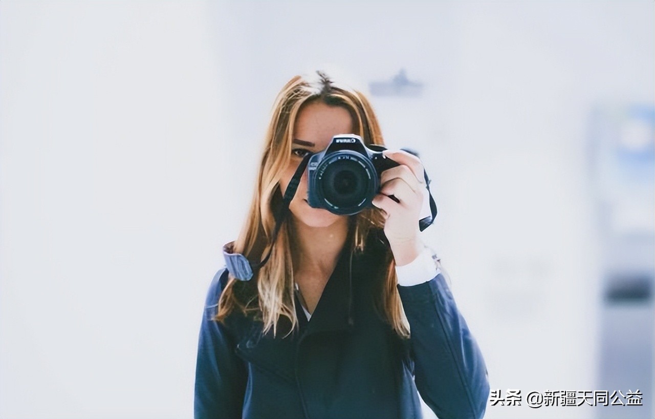 艾滋病感染者自述感染初期症状,一旦患上艾滋病还能活多久