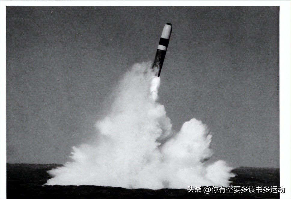 2025年中国战略核潜艇数量,潜艇的发展史详细介绍