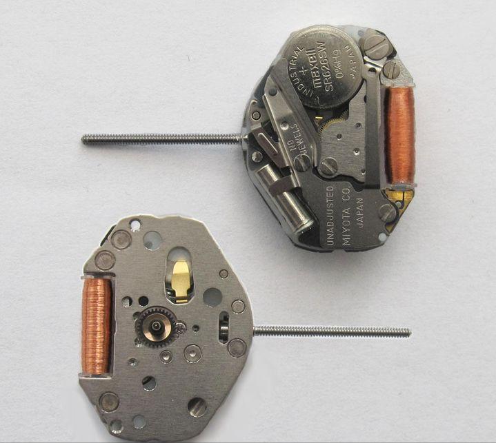 石英表的纽扣电池都通用吗,石英表常用电池有几种