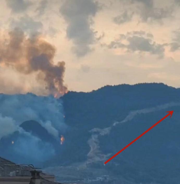 重庆山火救援震撼世界外媒评价,重庆人民为扑灭山火做了什么事