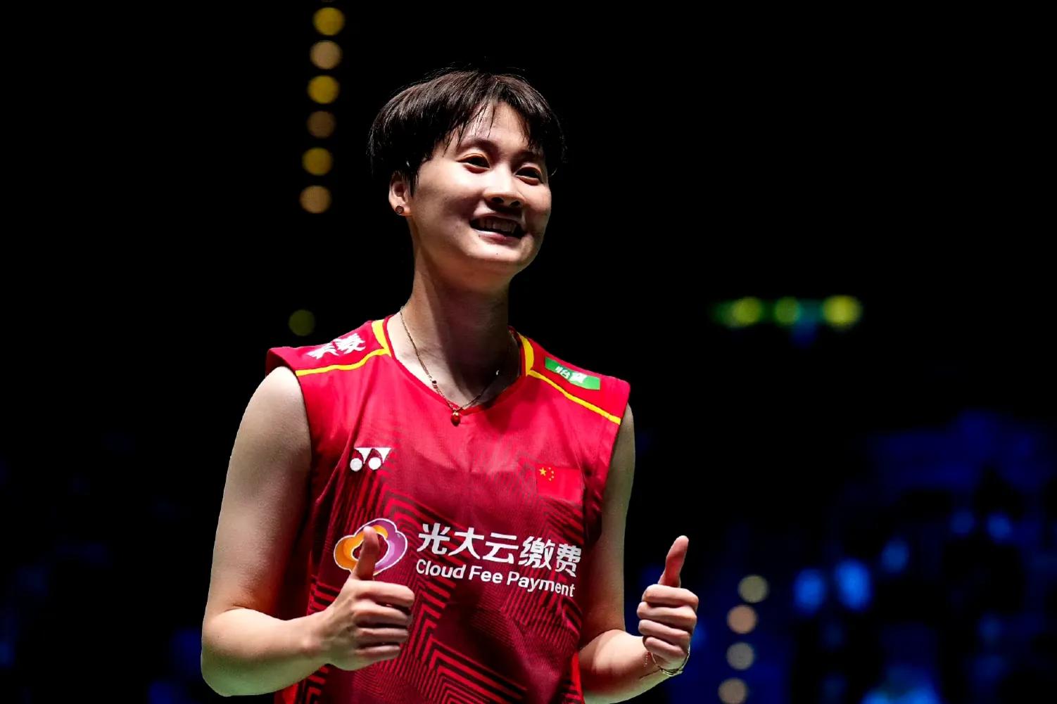 蔡赟讲解羽毛球侧身,蔡赟说全英赛行李延误