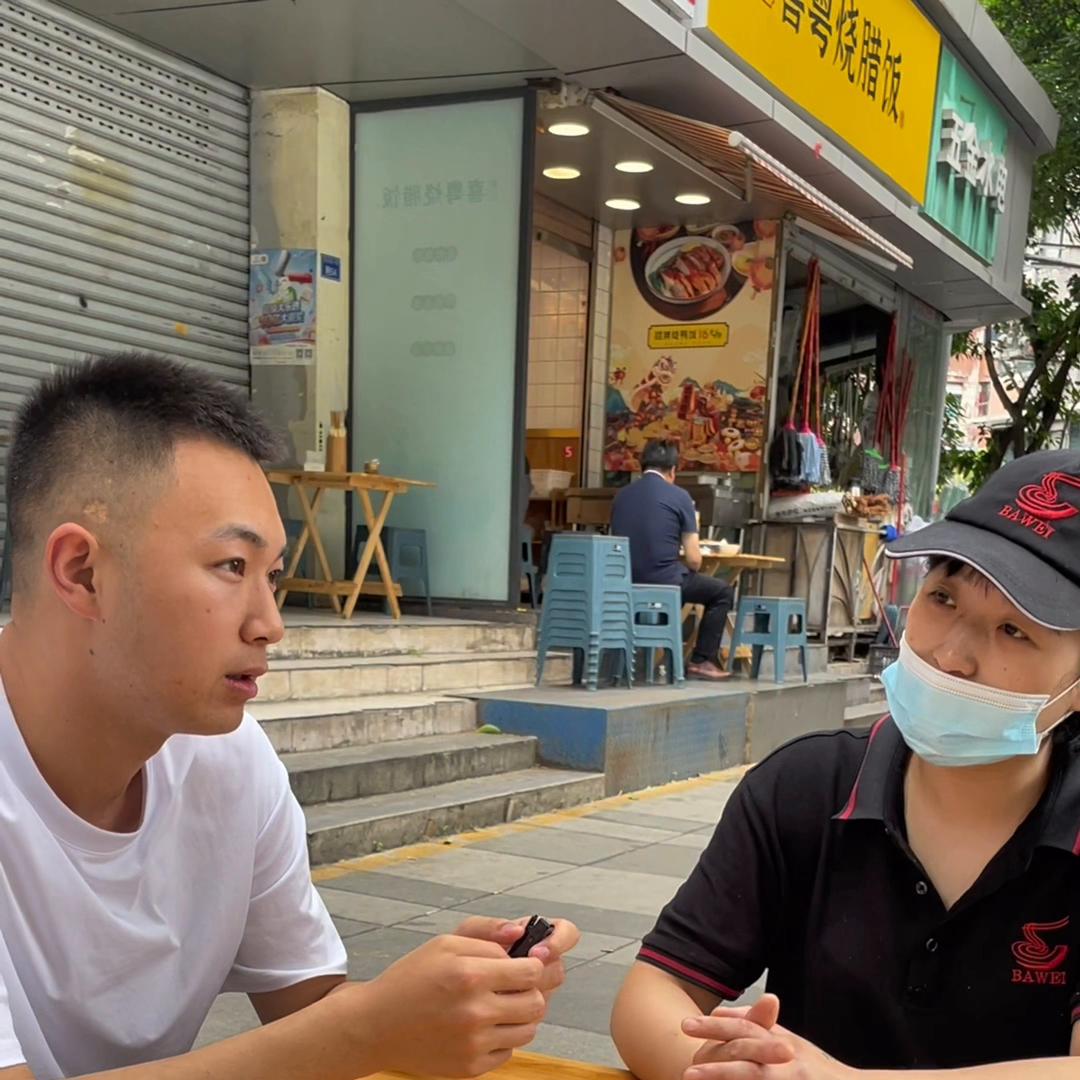 面馆你所不知道的暴利,一天卖2000的面馆几个人