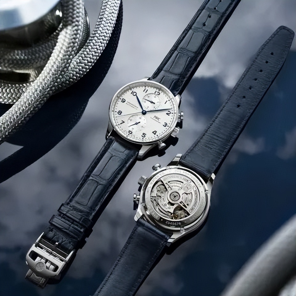 正装表选宝珀还是万国,正装表买40还是42