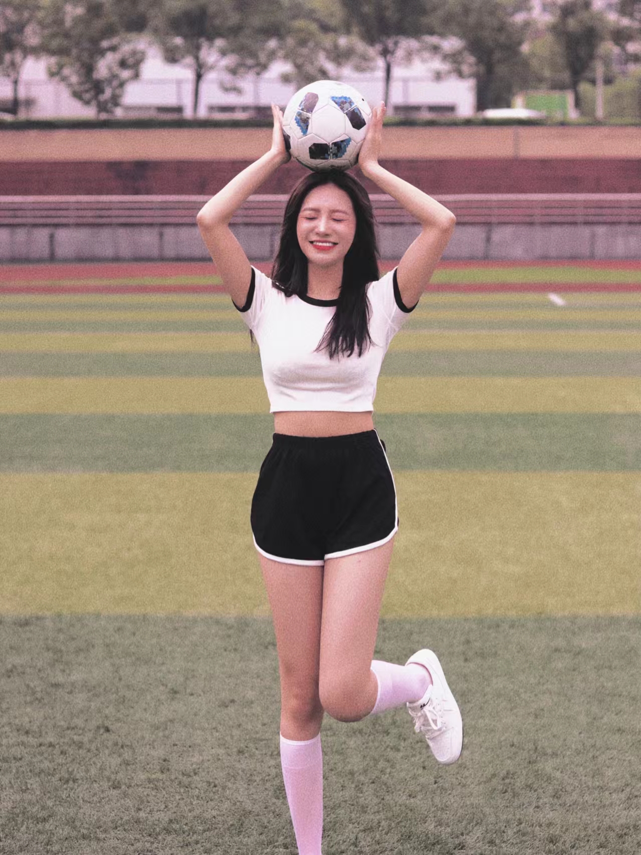 采访女球迷c罗,采访女球迷c罗梅西