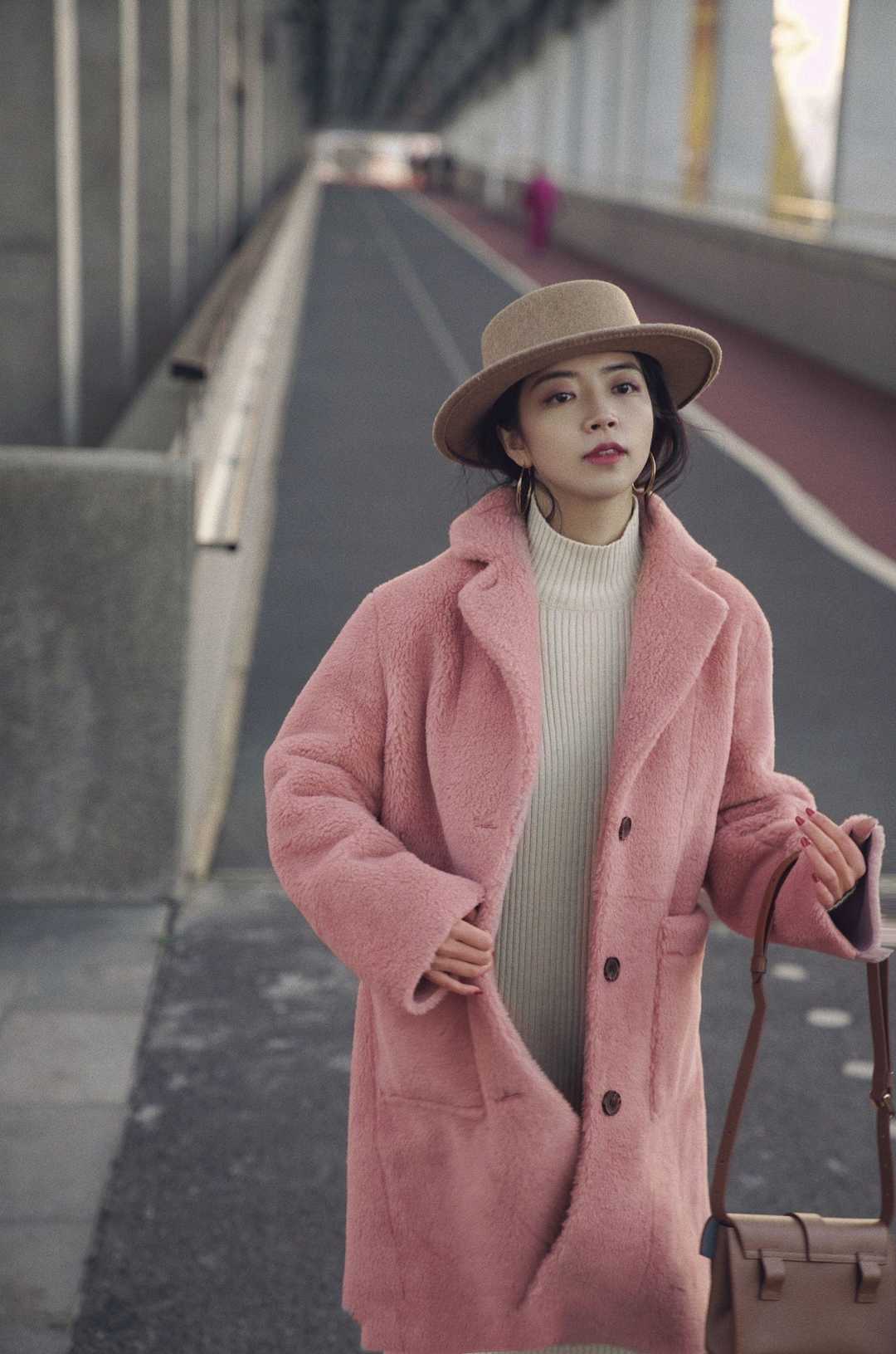 保暖时髦的羊羔毛外套太火了,100%羊羔绒外套保暖么