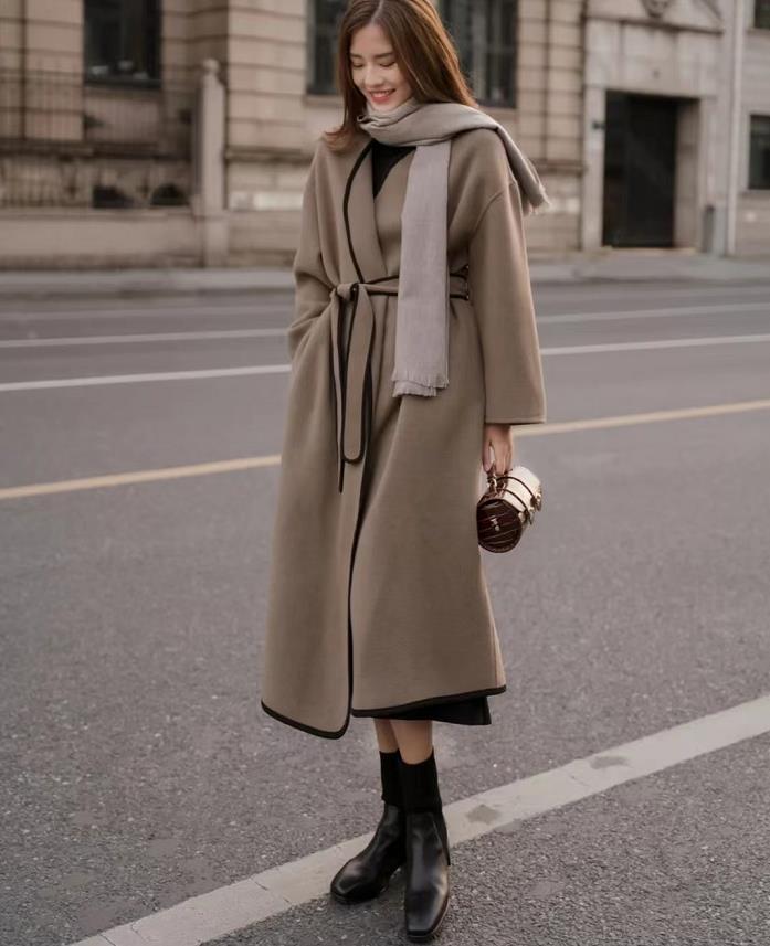 女生买大衣哪种版型才显瘦,瘦子怎么穿大版型的大衣好看