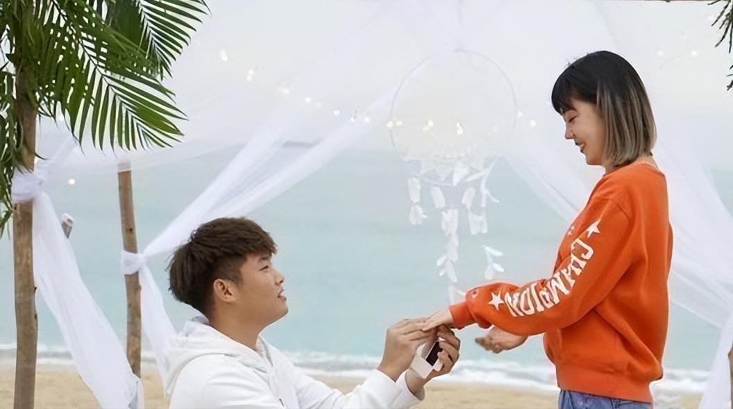 2个聋哑人的姐弟恋,内蒙古聋哑女孩与聋哑男孩的爱情