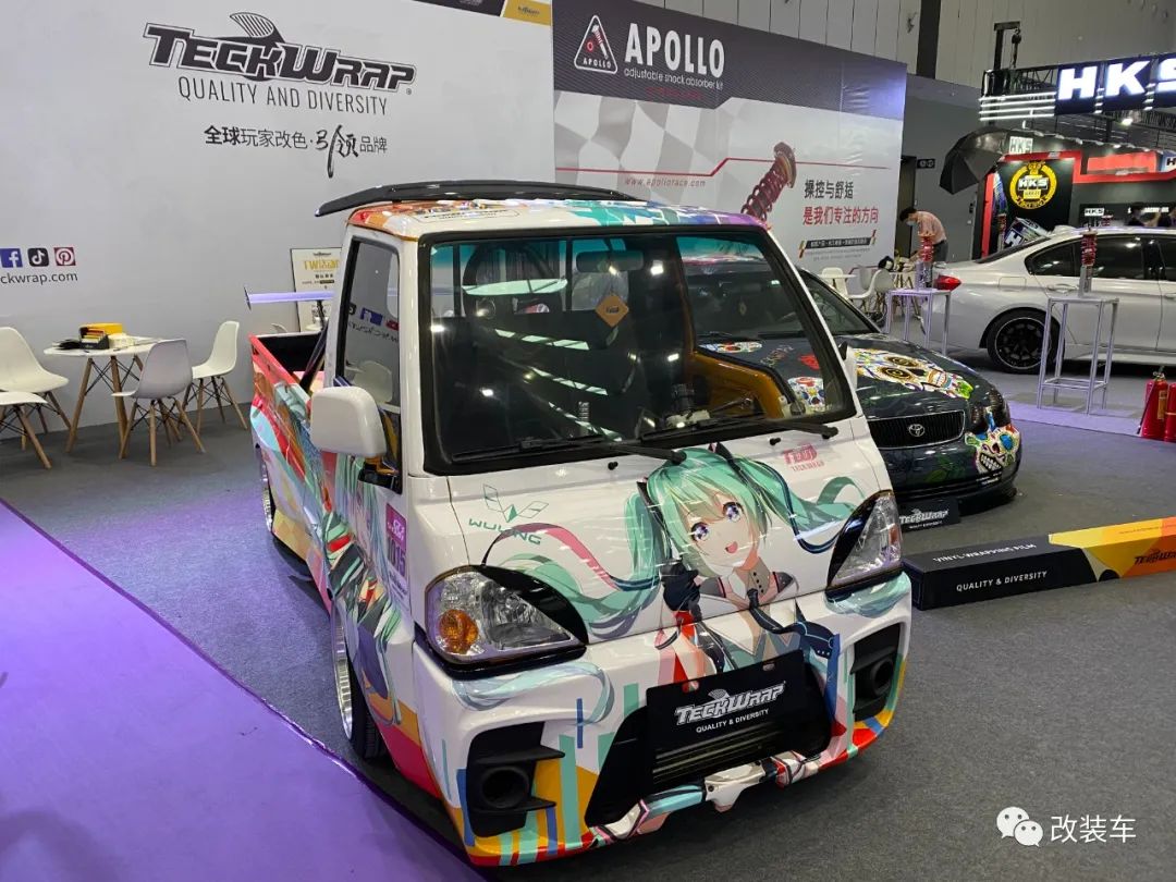 五菱兴旺面包车最新款,第二代五菱兴旺小卡