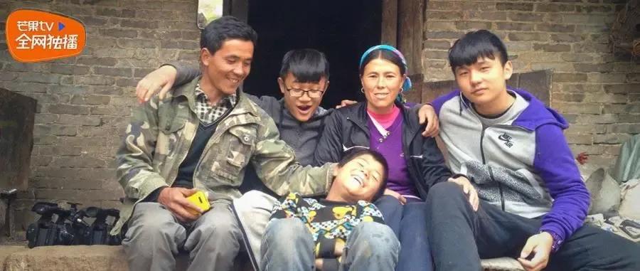 令人心酸不已的“45元的生日饭”事件:曝出家长所谓的穷养。