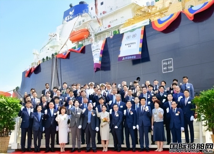 lng船什么时候国产化100%,首艘超大lng集装箱试航