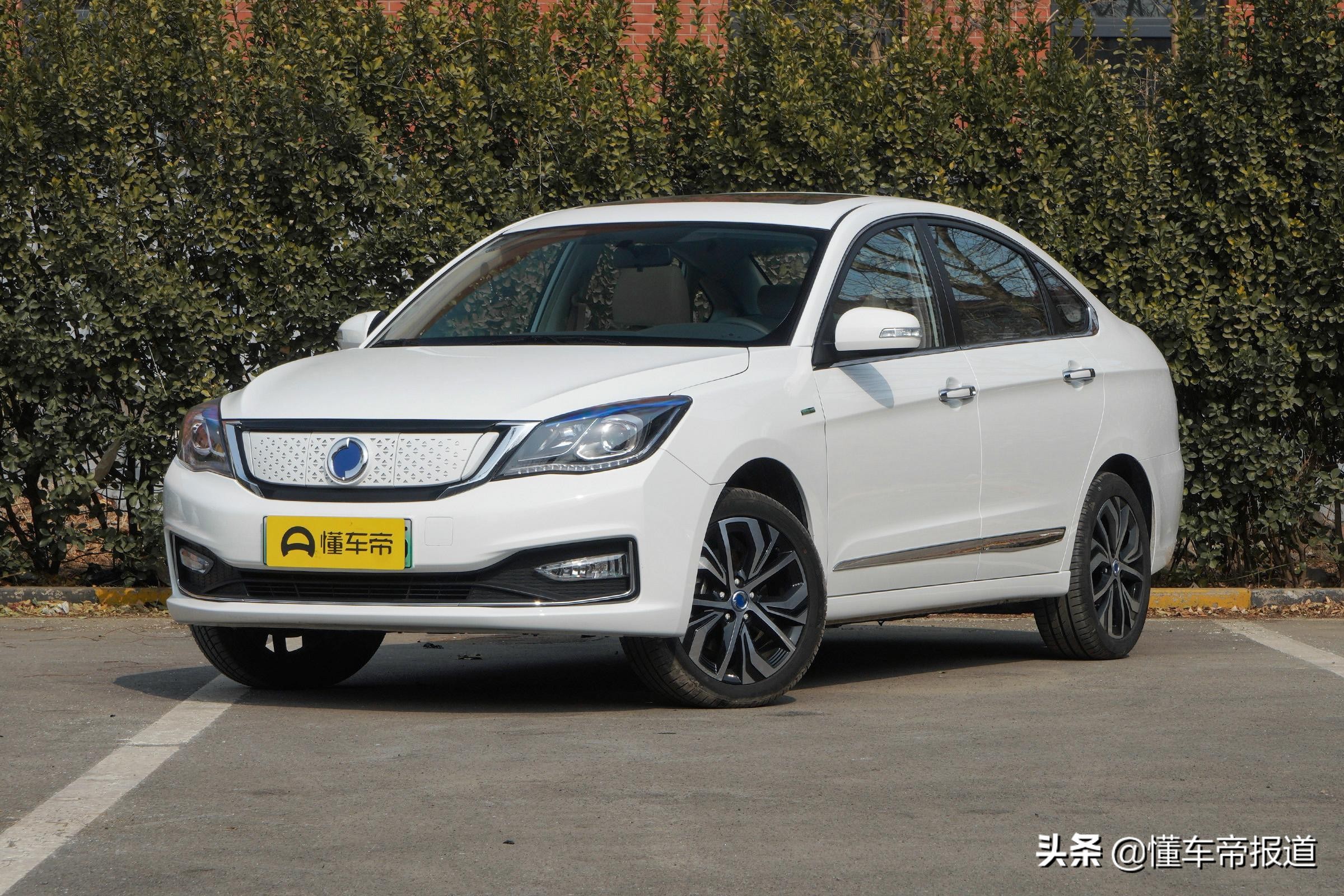 东风富康es600上市视频,贵阳东风富康es600新能源落地价