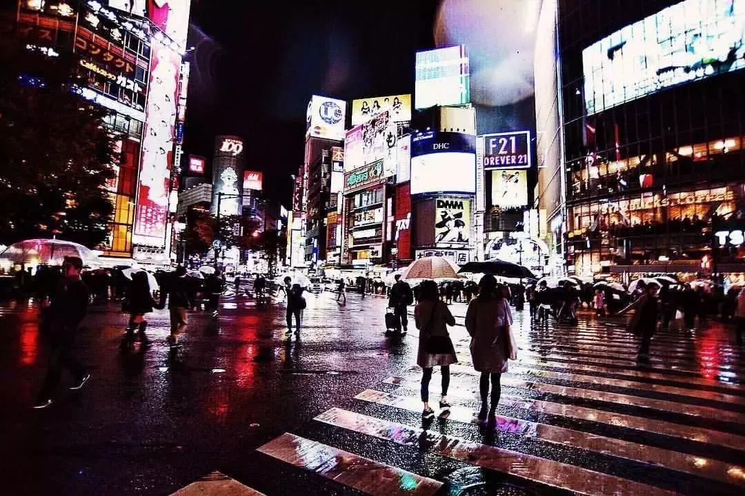 是谁去了日本后发展起来,是谁走在历史的前沿