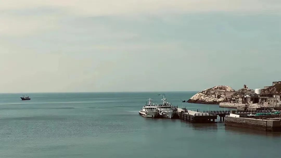 世界上被遗忘的小岛,大海中的神秘无人小岛