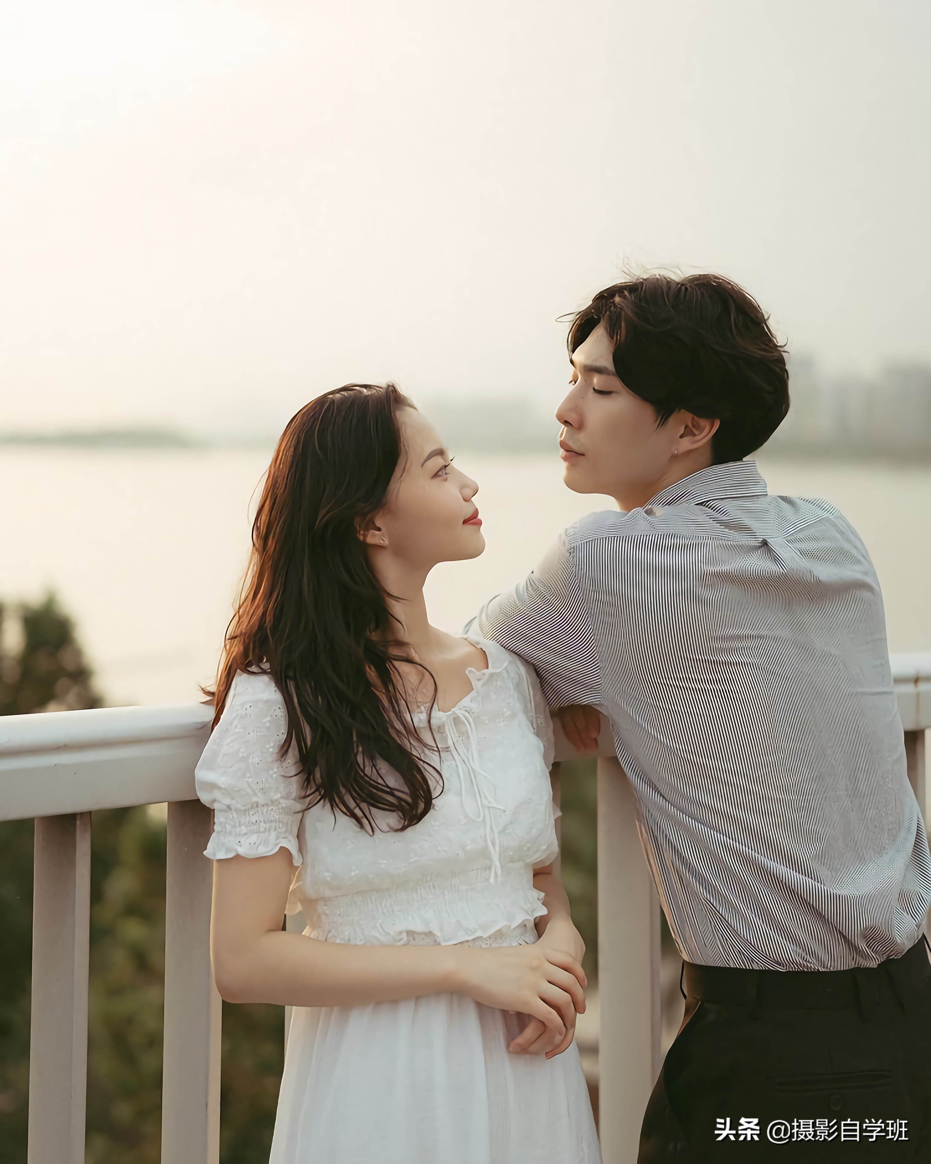 情侣拍照姿势大全教你拍出好照片,夫妻二人拍照姿势大全高级感