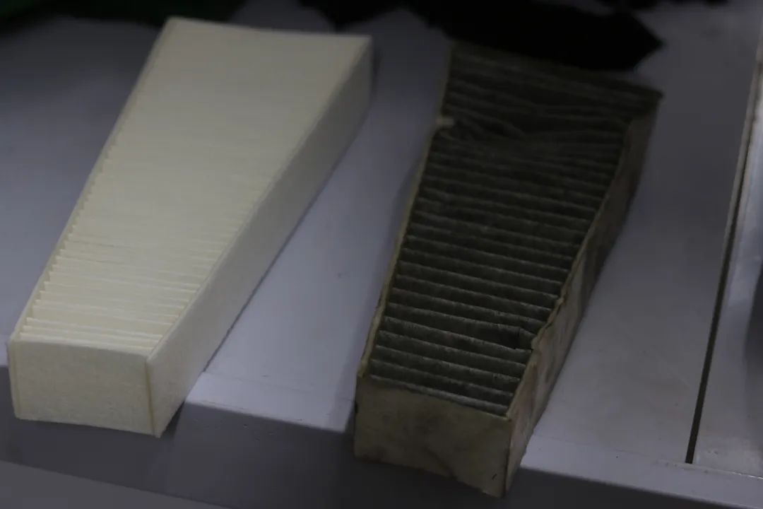 小伙100多万买宝马,小伙花了52万买了奥迪a8