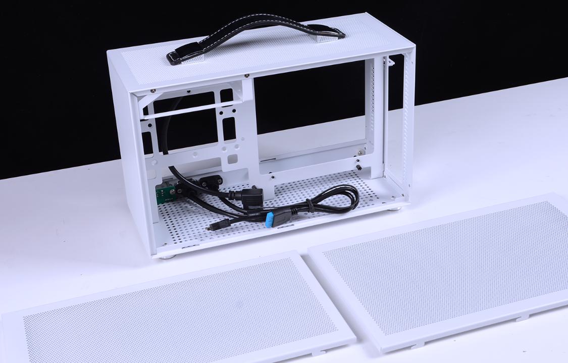 5000元itx主机加便携显示器,能吊打万元笔记本的itx主机