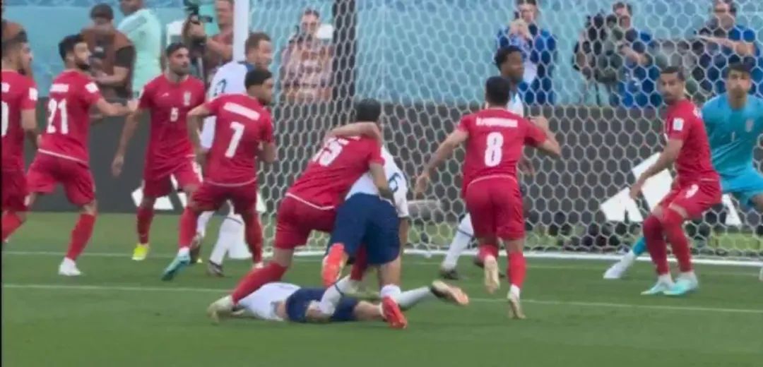 萨卡进英超首球,英超第一射手萨卡