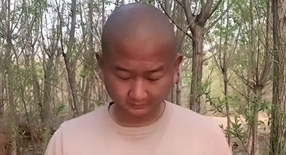 网红giao哥回应酒吧演出被打,网红giao哥现身酒吧捞金十分钟