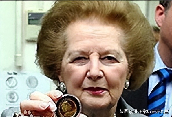 撒切尔夫人改变了她的一生,英国第一女强人撒切尔