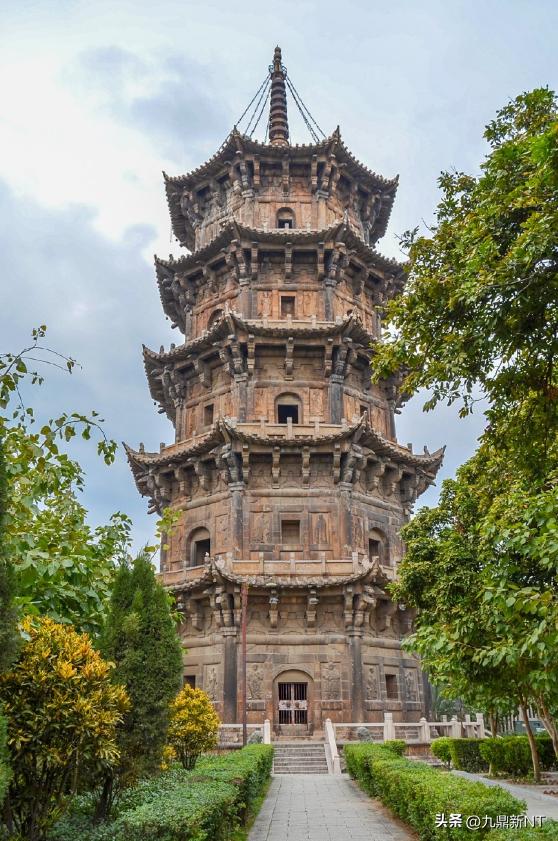 中国的佛塔一般是多少层,中国的佛塔均为高僧的骨塔吗