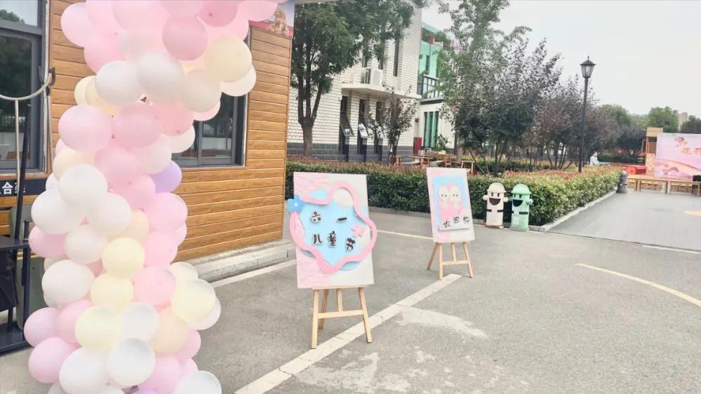 幼儿园庆六一活动报道,花开新时代童心向未来朗诵视频