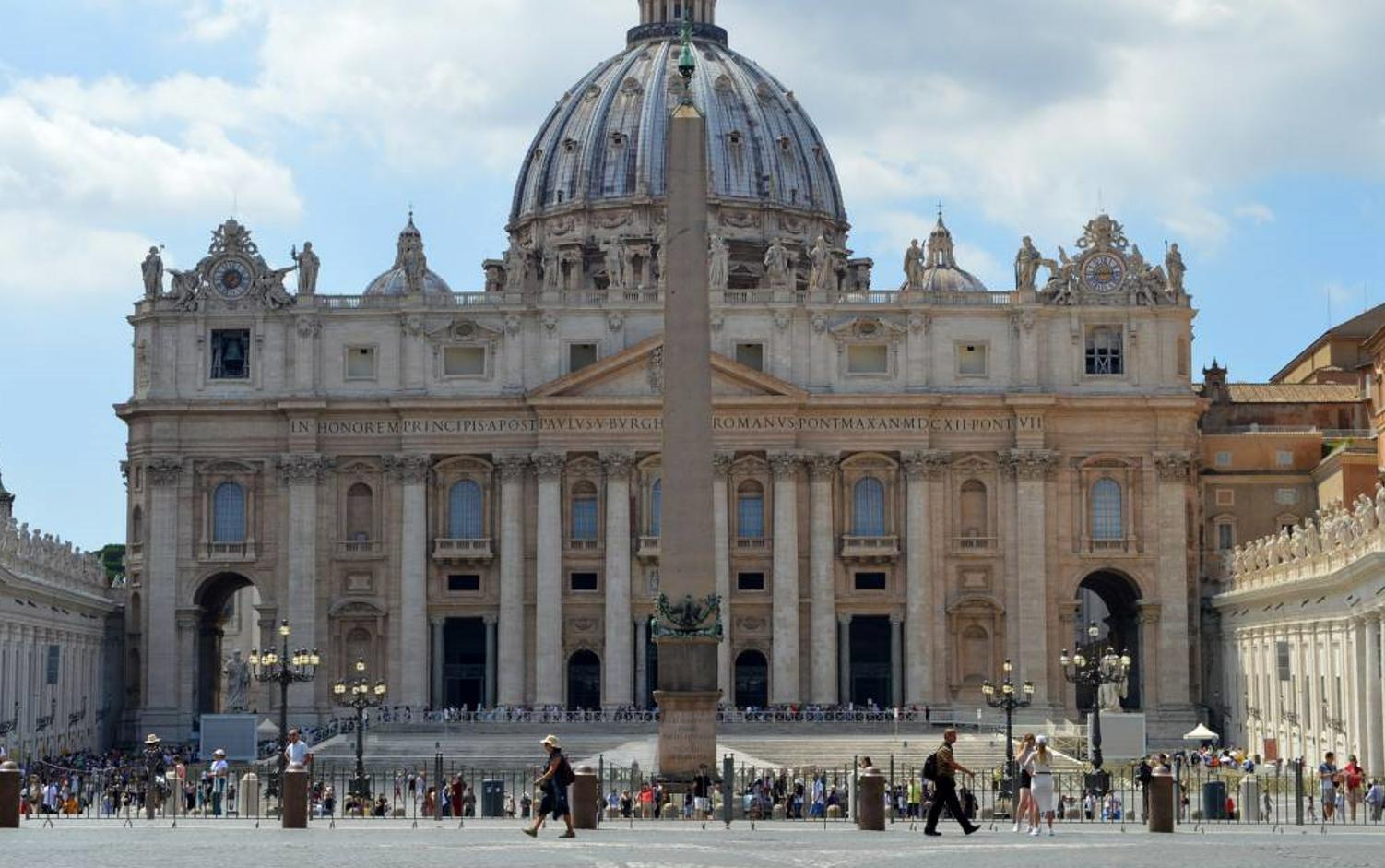 梵蒂冈真的只有800人吗,梵蒂冈有850万人吗