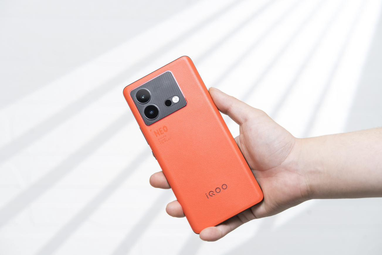 买手机现在买什么手机最划算,买手机怎么挑选性价比高的手机