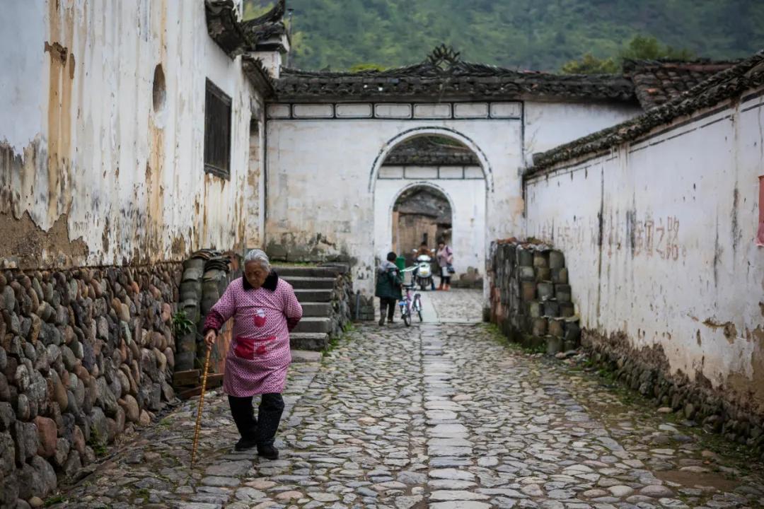 遂“礼等你”！祈福抱金砖品美食，两天一晚新春好运线路来啦~