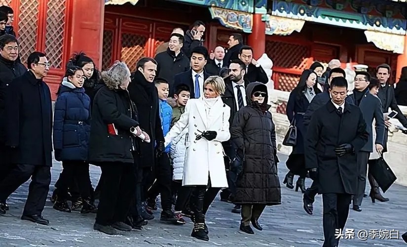 160架！签200亿大单！马克龙不虚此行，刚到北京中国便送上大礼