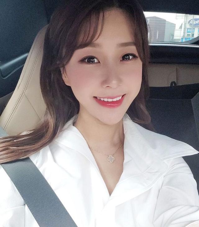 与百度深度合作ai机器人的公司,对标chat4.0的国产软件