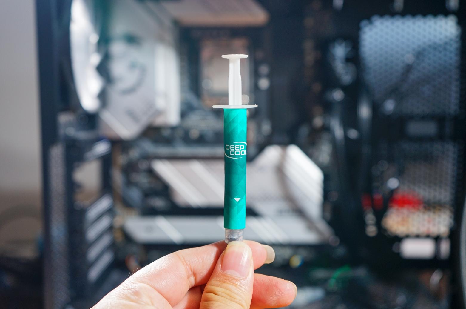 intel十二核二十四线程,intel十二代异构处理器