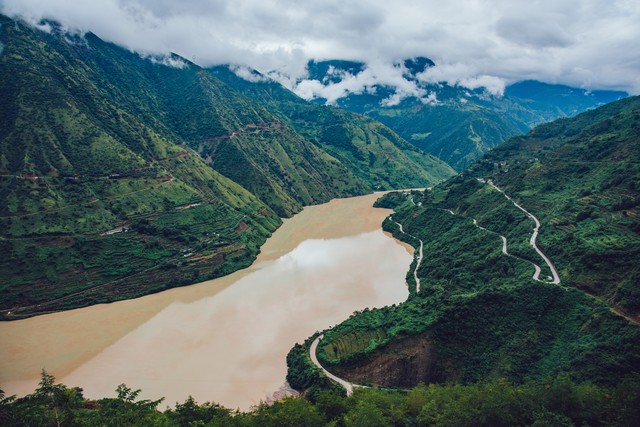 黄河虎跳峡,探索峡谷的关卡