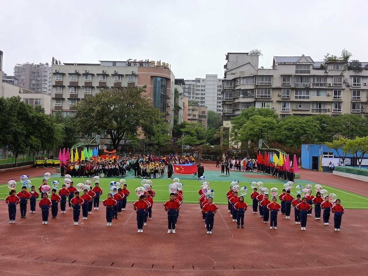 宜宾举办足球联赛的学校,航天小学运动会
