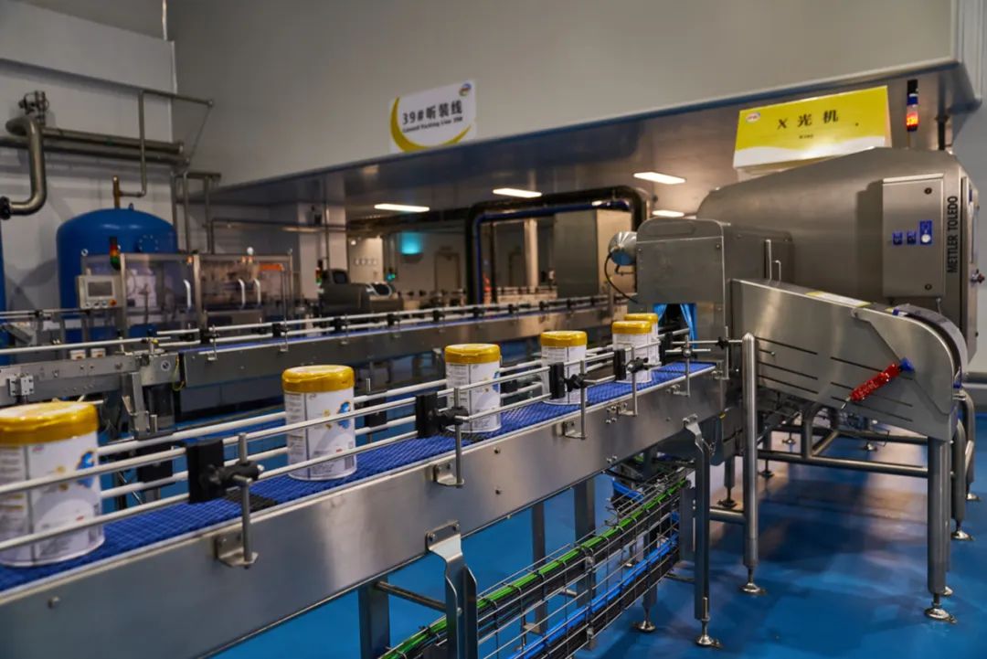 伊利金领冠奶粉哪种性价比高,伊利金领冠900克奶粉详细介绍