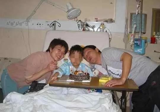 意外死亡的十大名人,一个月去世的14位名人